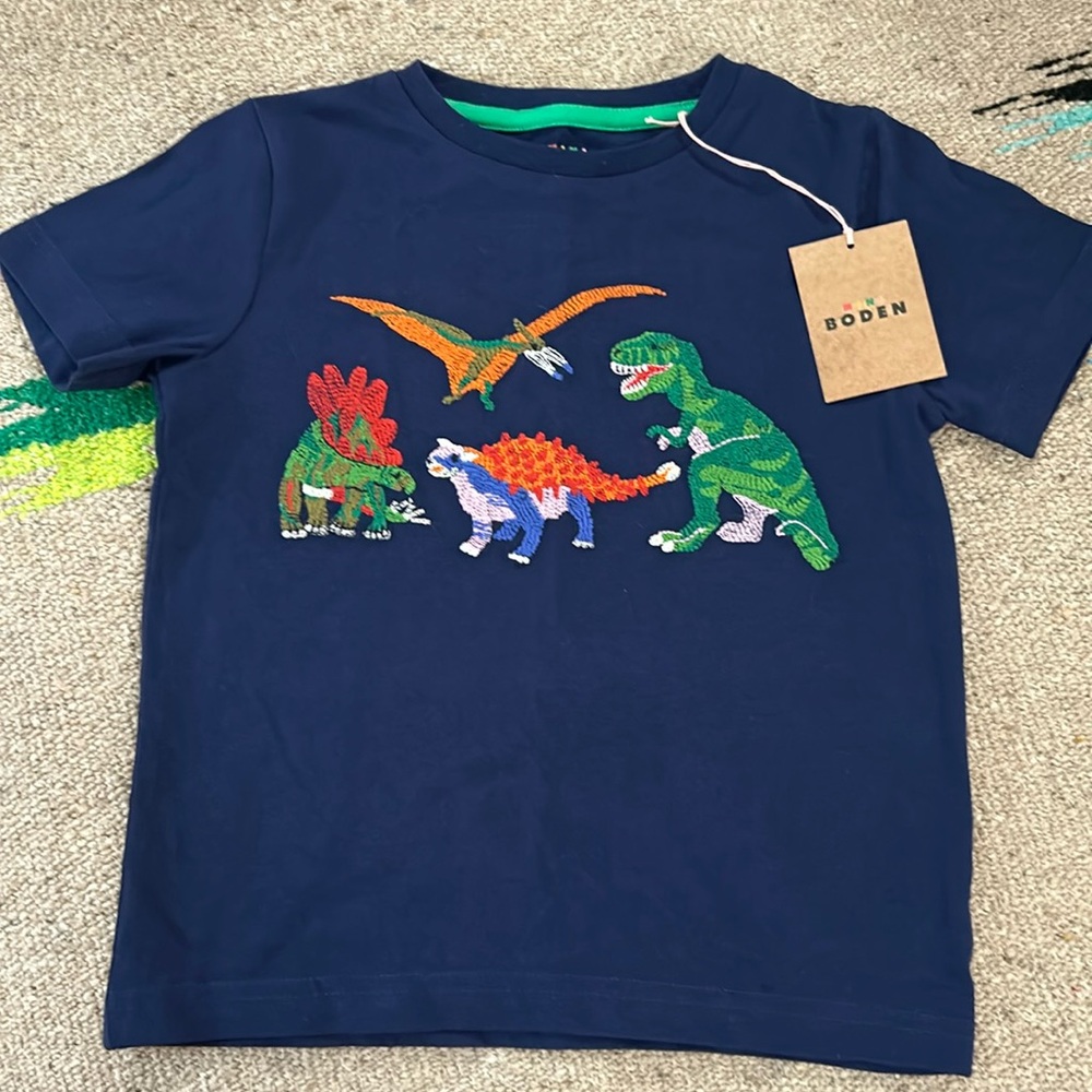 NWT Mini Boden embroidered dinosaur tee